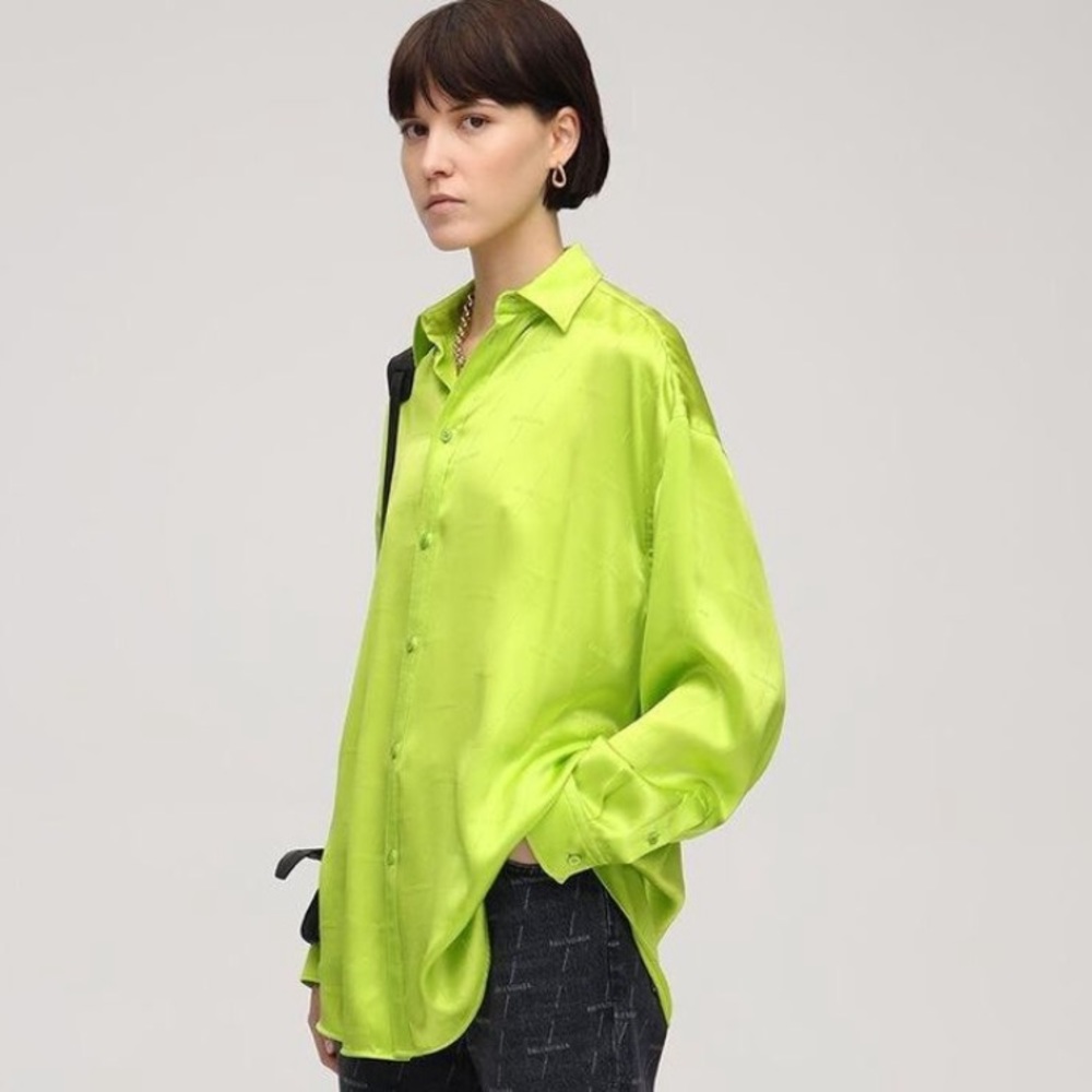 Silk over sized Balenciaga blouse with tone on tone print size 34